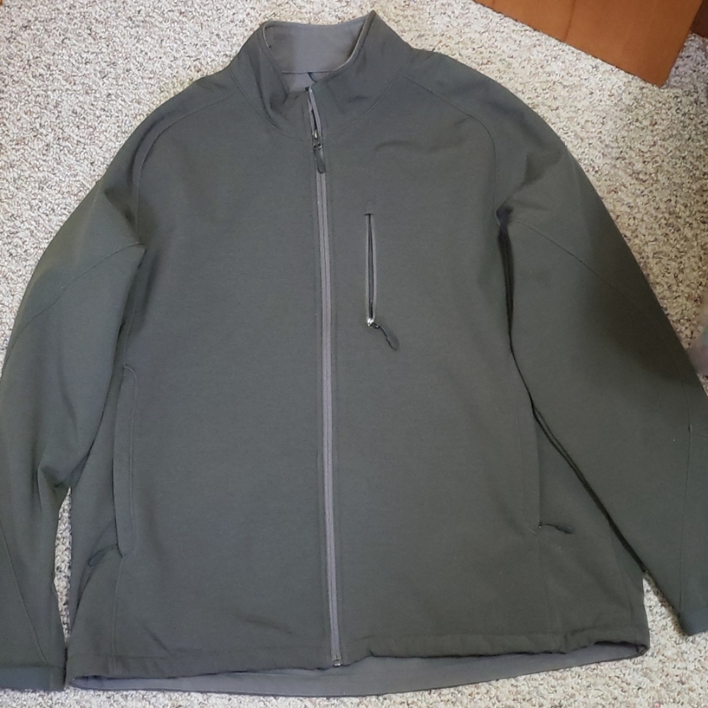 Kirkland mens soft shell jacket size xxl